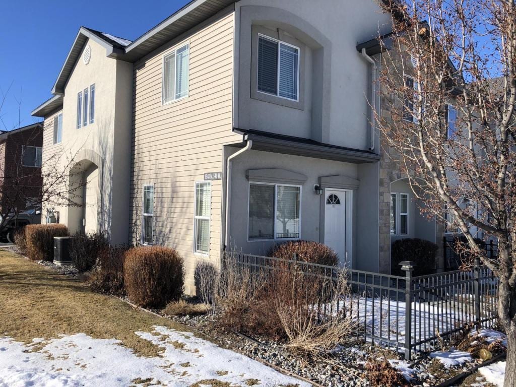 Primary Photo - 1548 N 540 W #101
