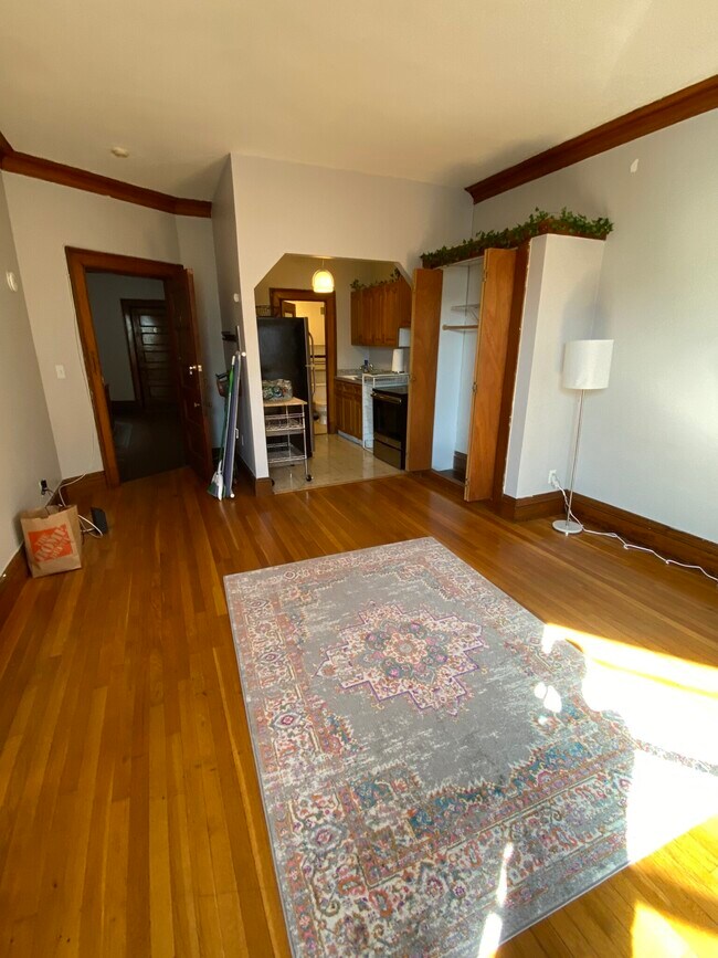 Foto del edificio - 854 Beacon St