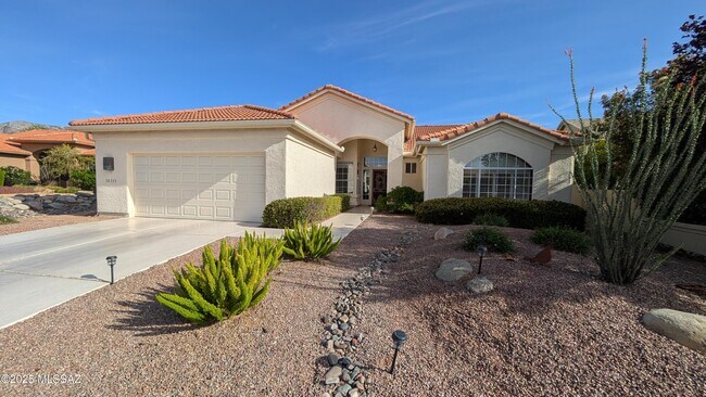 Foto del edificio - 38325 S Mountain Site Dr