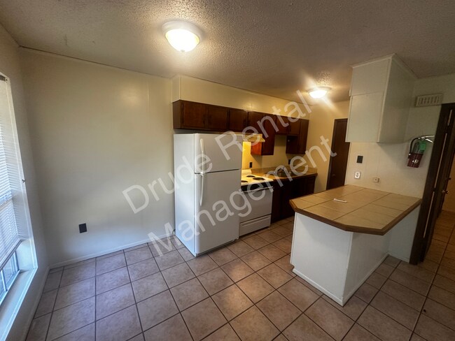 Foto del edificio - 42219 W Yellow Water Rd