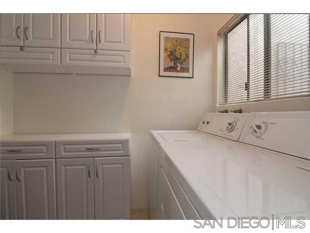 Building Photo - 4007 Camino Lindo