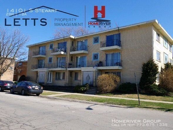 Foto principal - 2 bedroom in Riverdale IL 60827