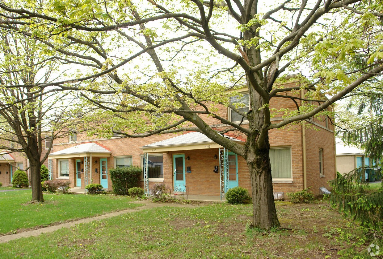 41534159 Indianola Ave, Columbus, OH 43214 Apartments in Columbus