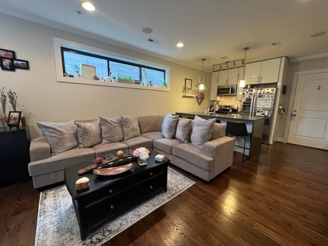 Foto principal - 1839 6th St NW