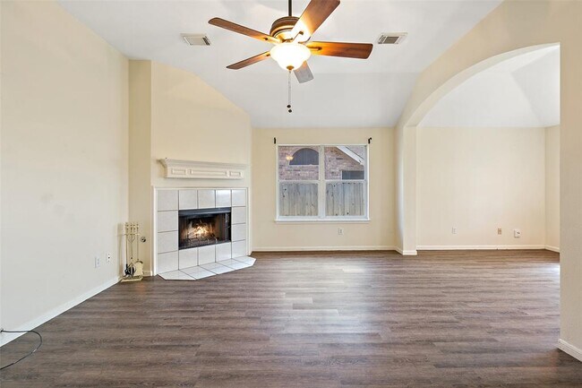 Building Photo - 11214 Amaranth Ln