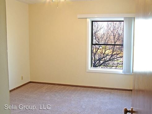 Foto del edificio - 3848 W Broadway Ave