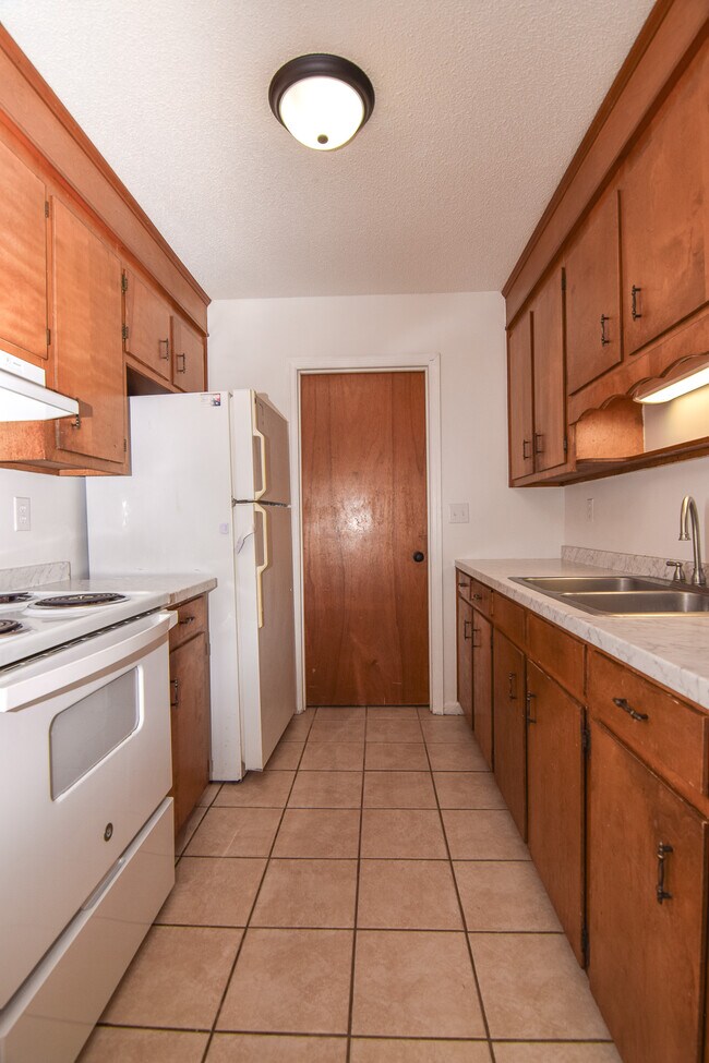 Foto del edificio - 103 Ashwood Ct