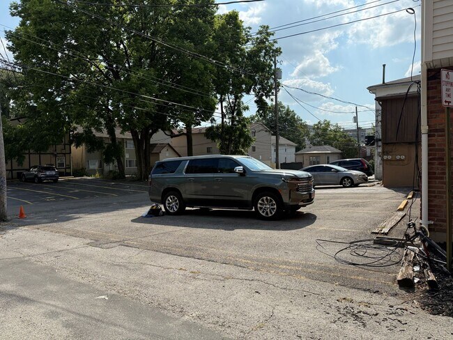 Foto del edificio - 105 W Northwood Ave