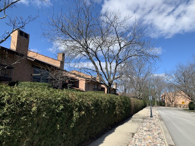 Foto del edificio - 1836 Wildberry Dr