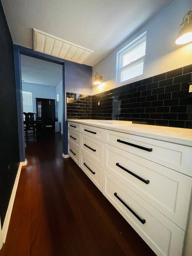 Foto del edificio - Otay Ranch 4BR Beauty