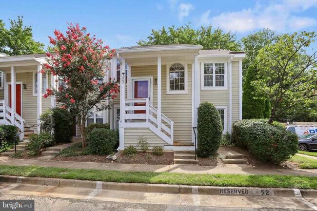 Building Photo - 2867 Yarling Ct
