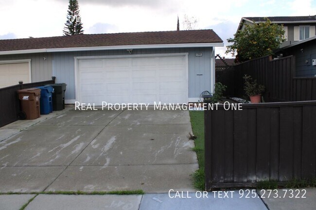 Foto del edificio - 1703 Magnolia Way