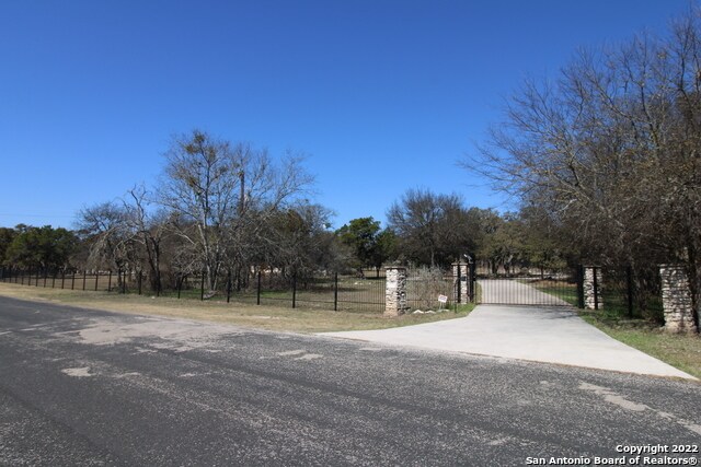Building Photo - 3781 Menger