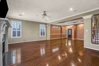Building Photo - 1524 Birdsall St