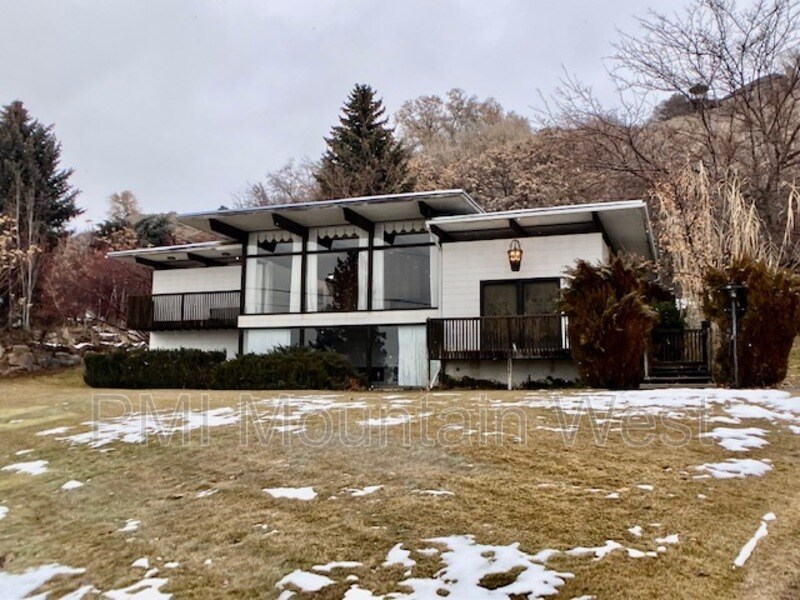 Primary Photo - 4260 Timpview Dr