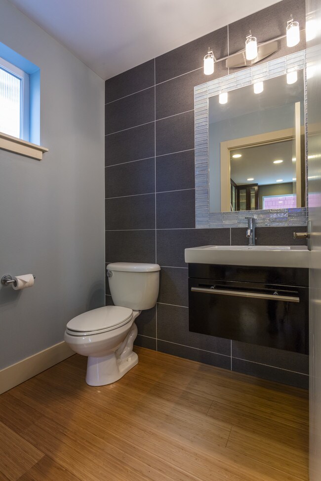 Foto del edificio - 1916 N 46th St