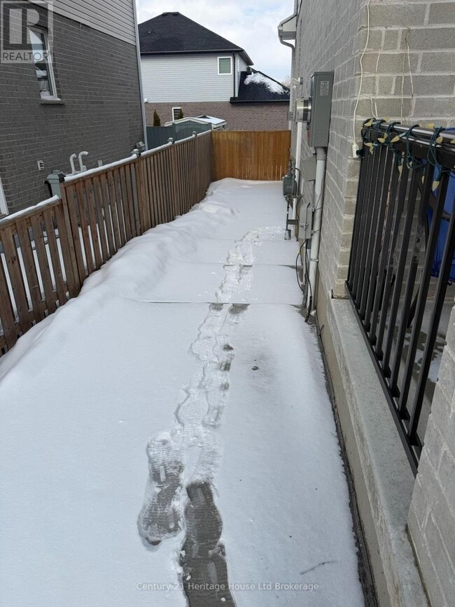 Photo du bâtiment - 55 Hollingshead Rd