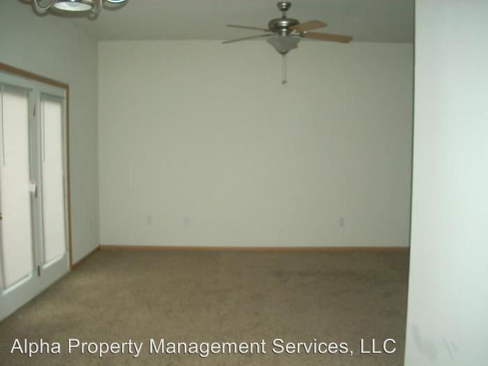 Building Photo - 1505 Park Ave