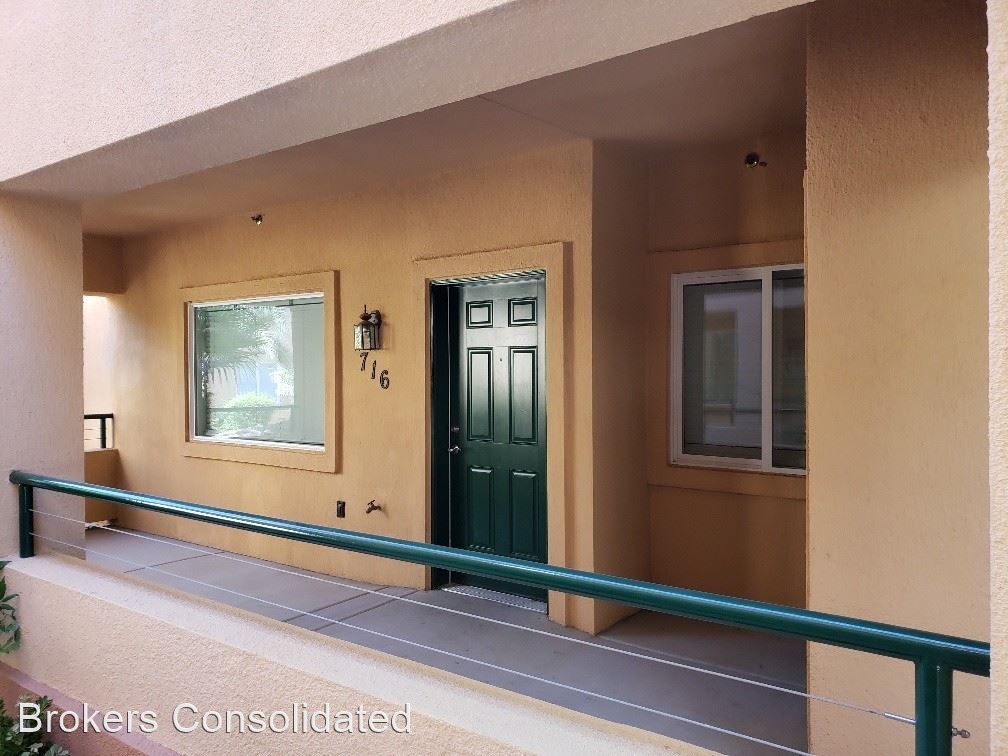 Foto principal - 400 Hillside Dr