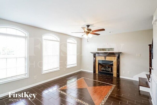Foto del edificio - 2203 Killington Dr