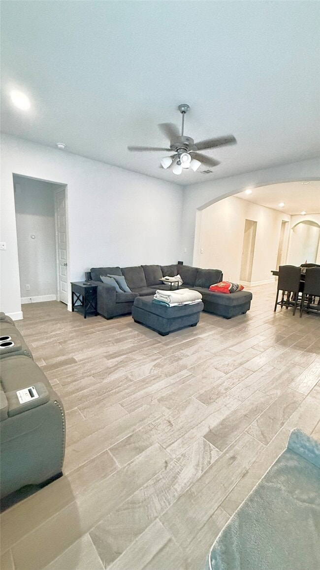 Building Photo - 15707 Autumn Sun