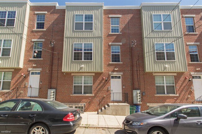 Foto del edificio - 2 br, 1 bath Triplex - 1505 MASTER ST Unit 3