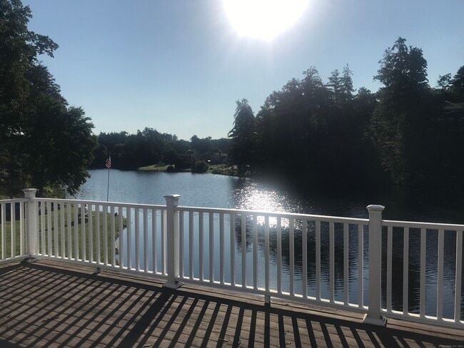 Building Photo - 26 Strong St