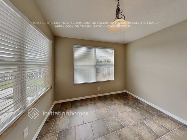 Building Photo - 11107 Silver Dancer Dr