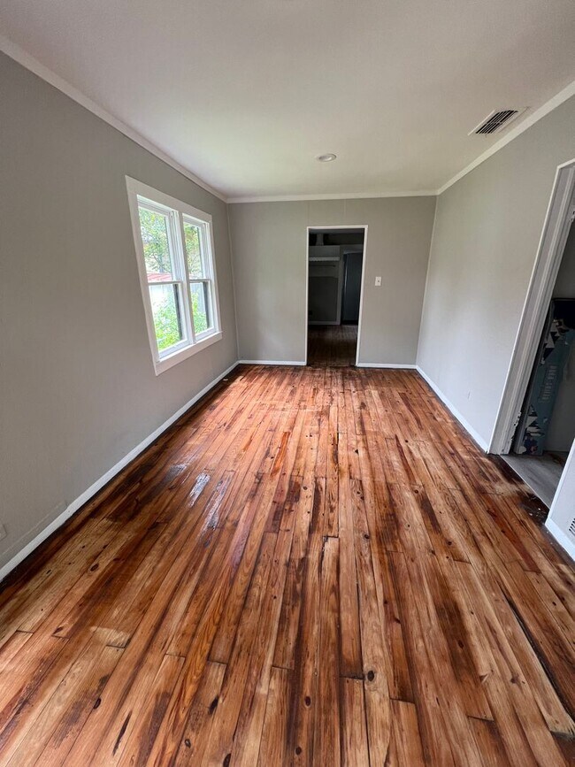 Foto del edificio - 335 Henry St