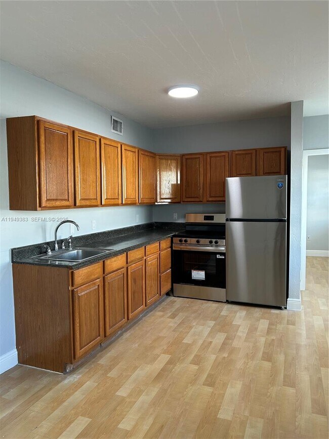 Foto del edificio - 1360 Collins Ave