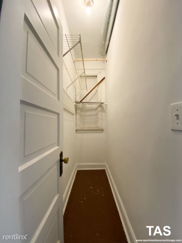 Foto del edificio - 1246 N Bosworth Ave
