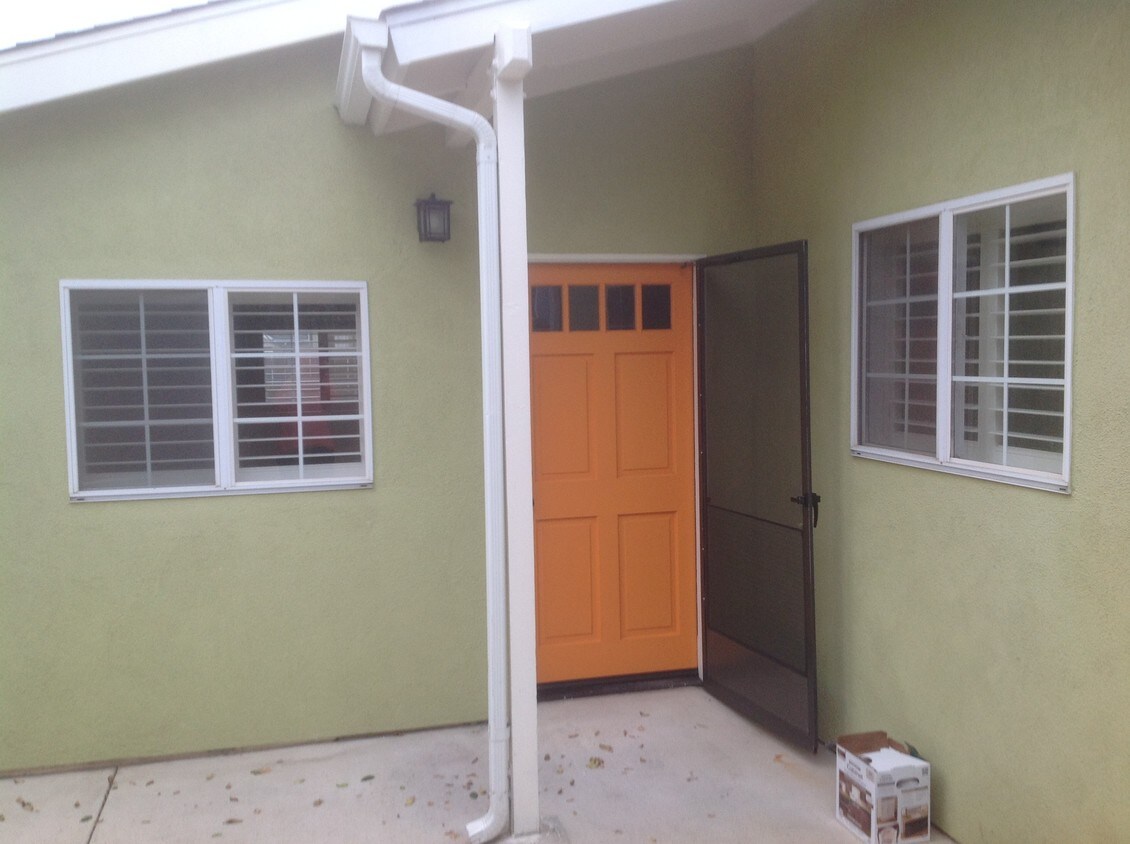 Foto principal - 17331 Grovemont St