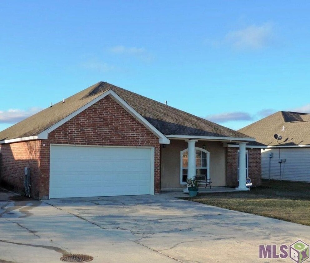 Beautiful 3-Bedroom, 2-Bath Home in Denham... - Beautiful 3-Bedroom, 2-Bath Home in Denham...