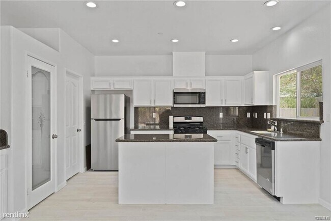 Foto del edificio - 4 br, 3 bath House - 1258 Palmas Rdg