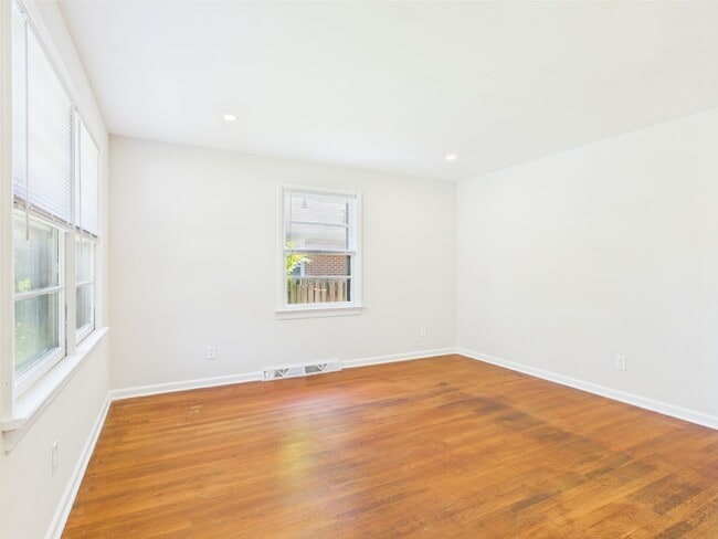 Building Photo - 5601 Campbell Ave