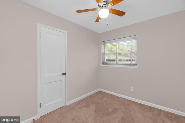 Foto del edificio - 1 S Edison St