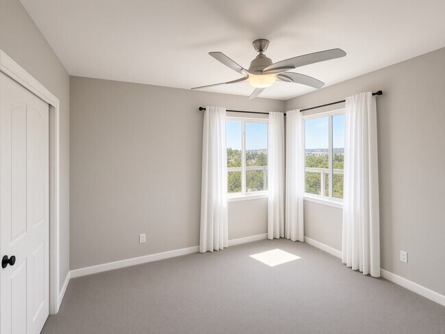 Foto del edificio - 12040 Twin Pines