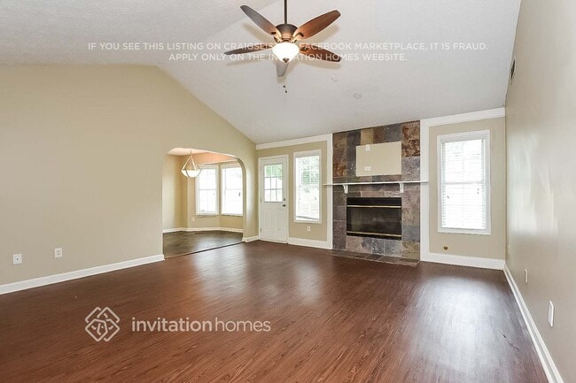 Foto del edificio - 2610 Abbots Glen Dr NW