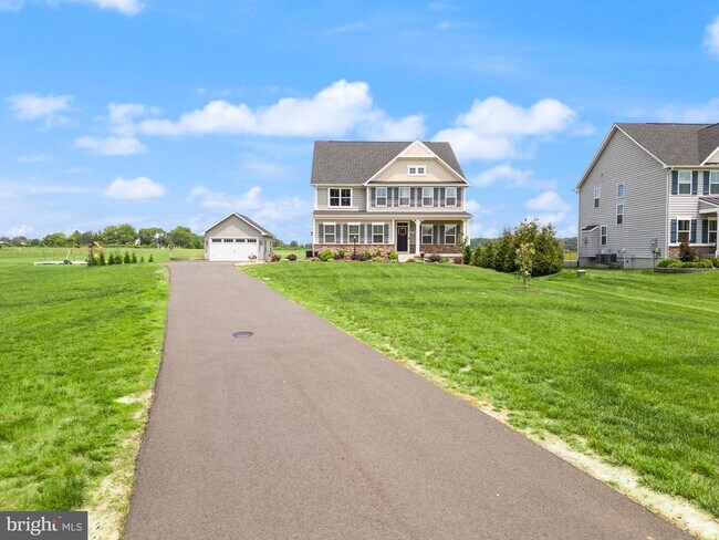 Building Photo - 12914 Hazelwood Dr