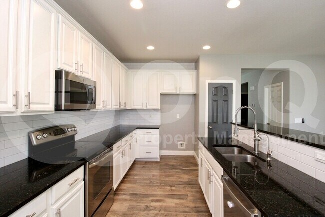 Foto del edificio - 11110 E Segura Ave