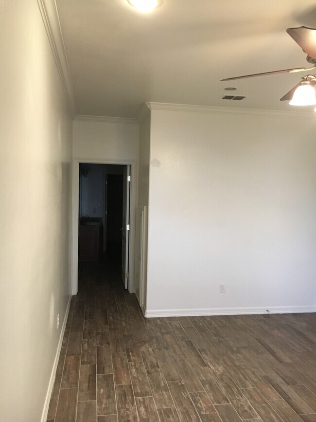 Foto del edificio - 6725 N 5th St