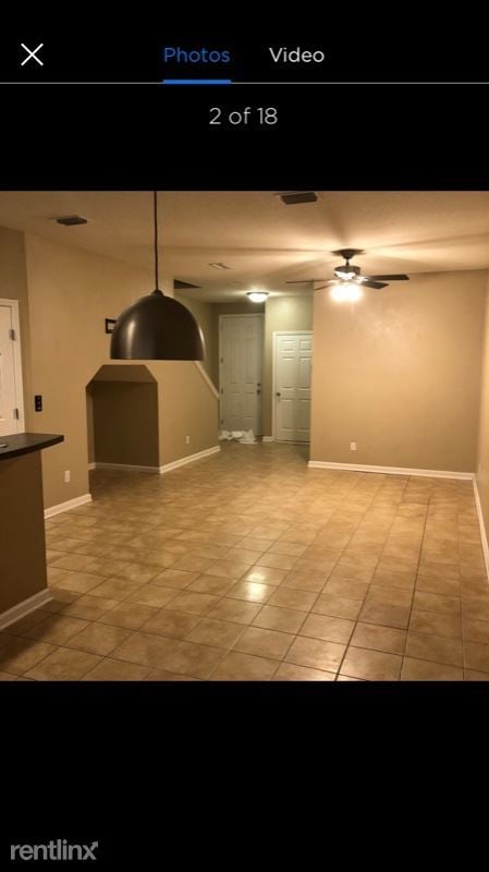 Building Photo - 2358 Sunset Bluff Dr