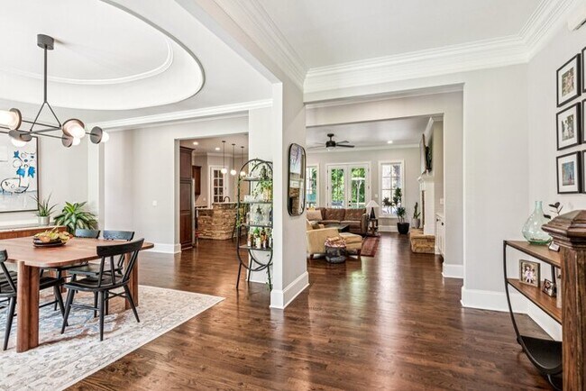 Foto del edificio - 1093 Country Ln NE