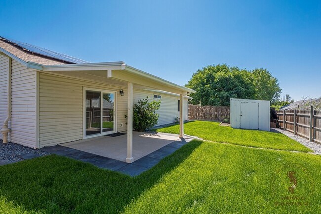 Foto del edificio - 2983 Summerbrook Dr