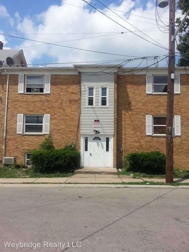 Primary Photo - 1205 Rutledge Ave