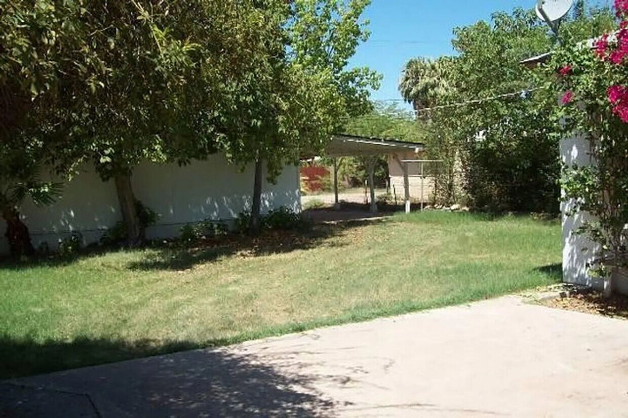 Photo - 1214 S Roosevelt