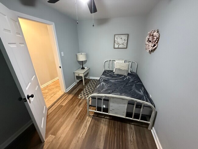 Foto del edificio - 2744 Spruce St