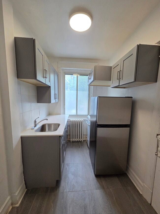 Photo du bâtiment - 251-257 Rue Milton