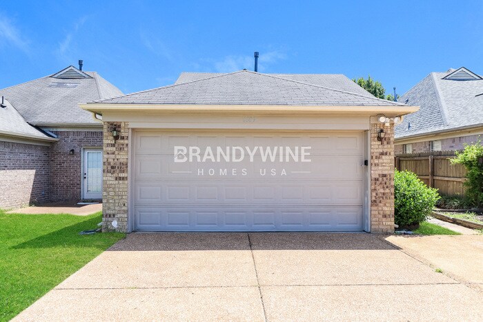 Foto principal - 1189 Travers Ln