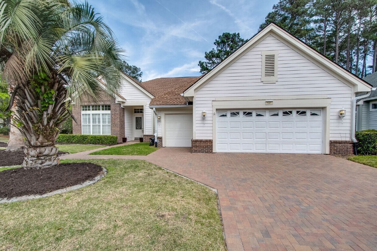 Primary Photo - "Charming 3 Bed, 2.5 Bath Rental in Blufft...